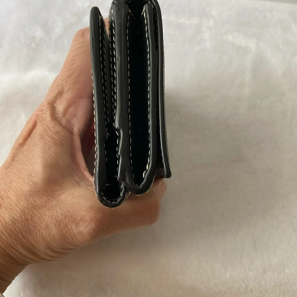 BURBERRY Blue and Black Two-Tone Trifold Canvas and Leather Wallet - Picture 4 of 13